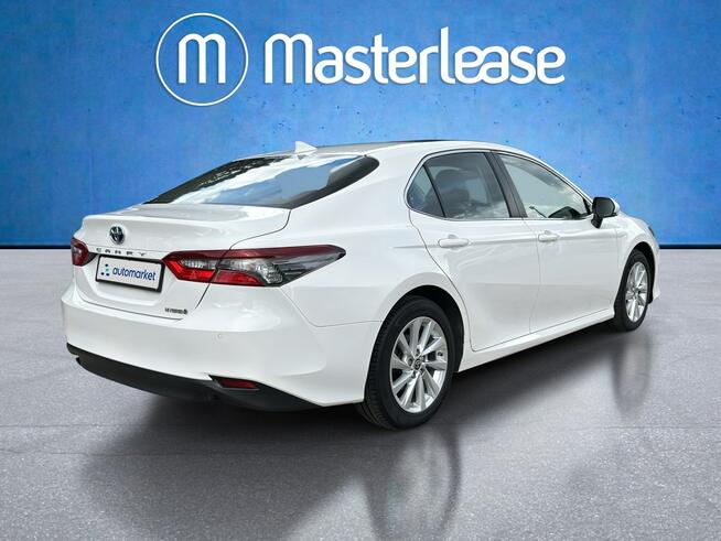 Toyota Camry 2.5 Hybrid Comfort CVT ! Z Polskiego Salonu ! FV 23 % ! Warszawa - zdjęcie 5
