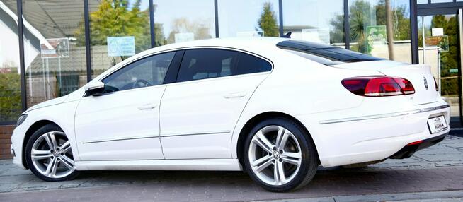 R-LINE|Salon PL|BiXenon|DCC|2xPark| Panorama|DSG|Navi|Alcantara|GWARAN Świebodzin - zdjęcie 6
