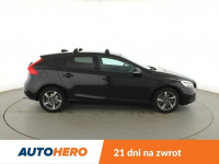 Volvo V40 Momentum automat navi PDC grzane fotele hak tempomat Warszawa - zdjęcie 9