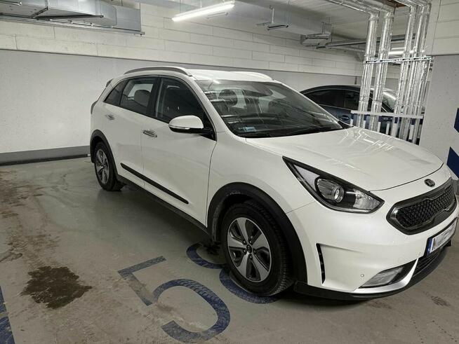 KIA NIRO Hybrid 1.6 wersja L, 2019 biała perła Piaseczno - zdjęcie 11