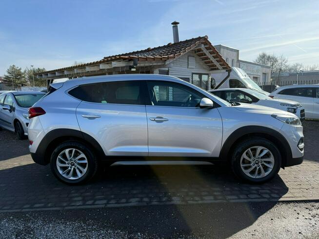 Hyundai Tucson SKÓRY, CZUJNIKI PARKOWANIA,KAMERA COFANIA, NAWIGACJA Słupsk - zdjęcie 3