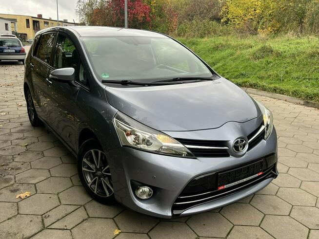 Toyota Verso 1.8 Benzyna opłacony Automat Gostyń - zdjęcie 1