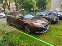 Toyota Avensis 2.0 d4d biznes pakiet