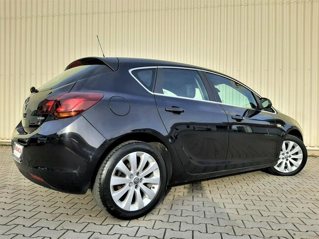 Opel Astra 1,4 Turbo 140KM Serwisowany Gwarancja VIP Gwarant Częstochowa - zdjęcie 3