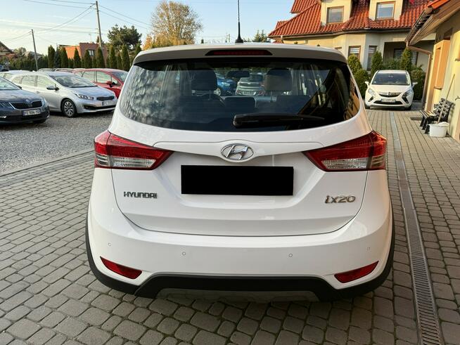 Hyundai ix20 &quot;Crossline&quot;  1,4 90KM  Klimatyzacja   Serwis Orzech - zdjęcie 8