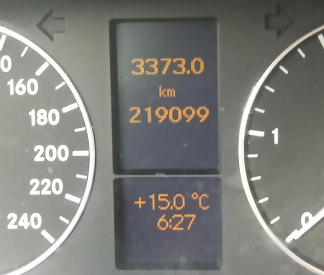 Sprzedam mercedesa wersji AVANTGARDE Rybnik - zdjęcie 11