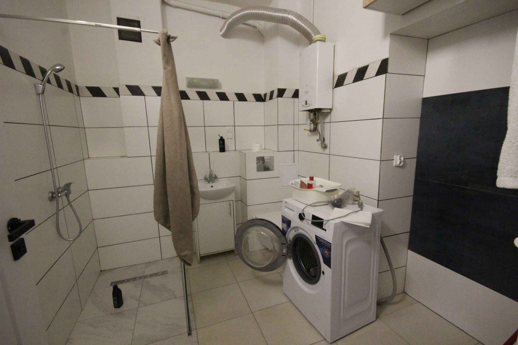 2pok, 54met, okolice Jemiołowej PIWNICA (Wrocław) Fabryczna - zdjęcie 7