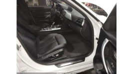 BMW 330 / M-Pakiet / B48 / automat / Tarnów - zdjęcie 9
