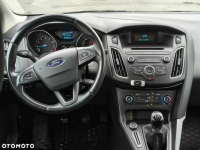 Ford Focus 1.6 Trend Tarnowskie Góry - zdjęcie 11