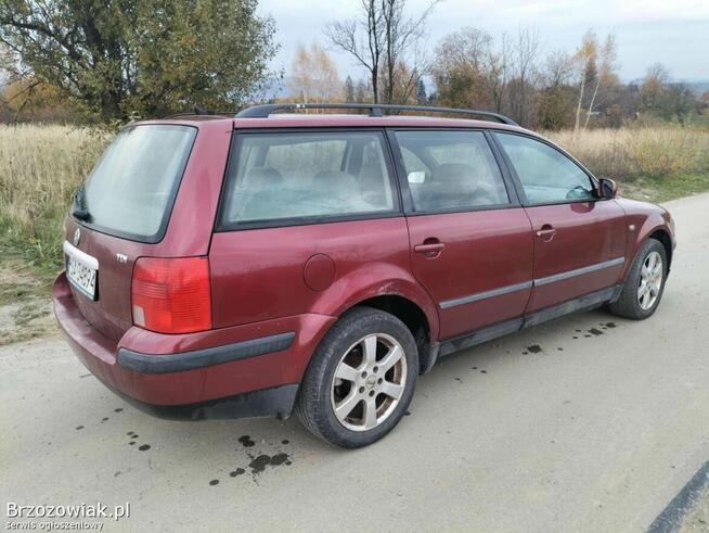 Volkswagen Passat B5 1.9 TDI 90KM Trendline Sanok - zdjęcie 4