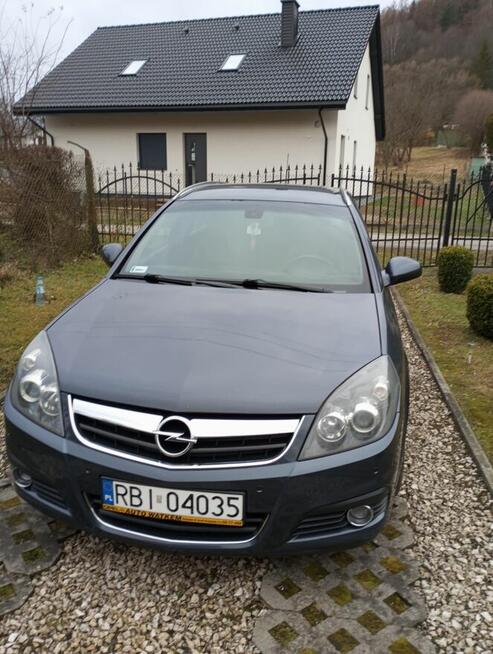 SPRZEDAM - OPEL SIGNUM 1,9 CDTi 150 KM 2006 r. DO NEGOCJACJI Ustrzyki Dolne - zdjęcie 2