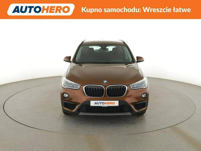 BMW X1 full LED klima auto grzane fotele czujniki parkowania Warszawa - zdjęcie 11