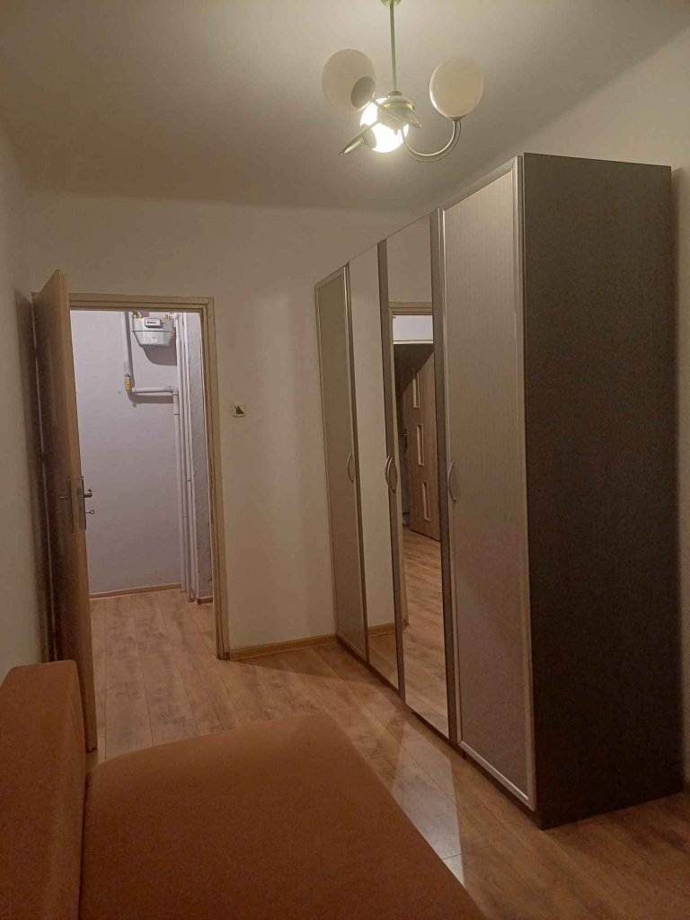 Wynajem M-4 Tysiąclecie Częstochowa - zdjęcie 4