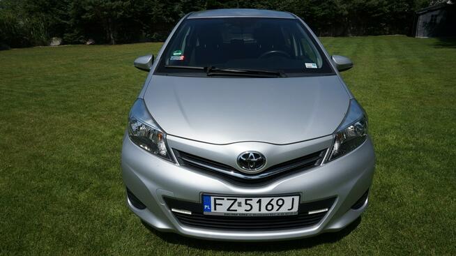 Toyota Yaris Polski salon super i stan. Gwarancja Zielona Góra - zdjęcie 2