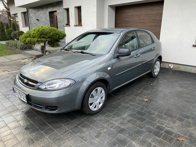 Salonowy Chevrolet Lacetti 2010 1.4 Benz 72 tyś km klima Marki - zdjęcie 2