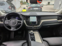 Volvo XC60 B5 AWD Inscription, Bezwypadkowy, Salon PL, FVAT23% Warszawa - zdjęcie 5