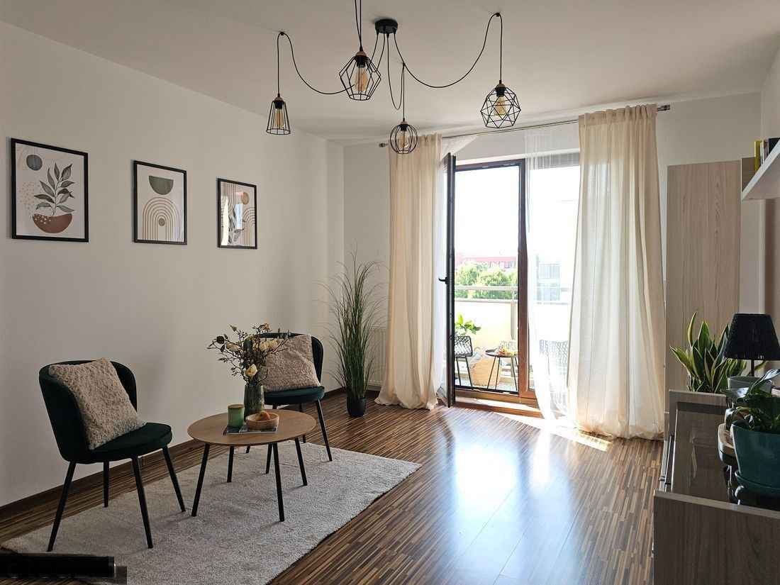 2pok, 54met, Okolice Buforowej BALKON/KOMÓRKA/2010 (Wrocław) Krzyki - zdjęcie 1