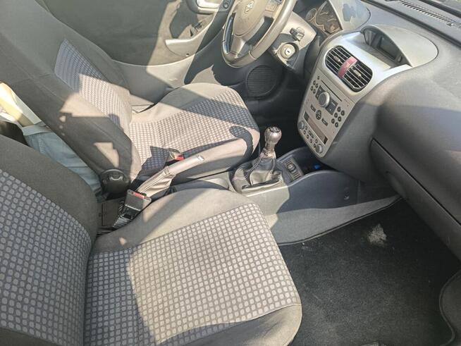Opel Corsa 2005 1.2 benzyna Legnica - zdjęcie 4