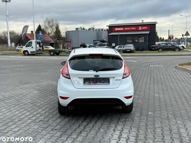 Ford Fiesta 1.5 TDCi Trend Krosno - zdjęcie 5