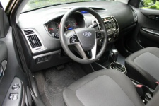 Hyundai i20 100 KM Benzyna Automat Lubań - zdjęcie 9