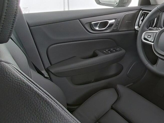 Volvo V60 B4(B) Plus Dark *Gwarancja*FV23%* Tychy - zdjęcie 12