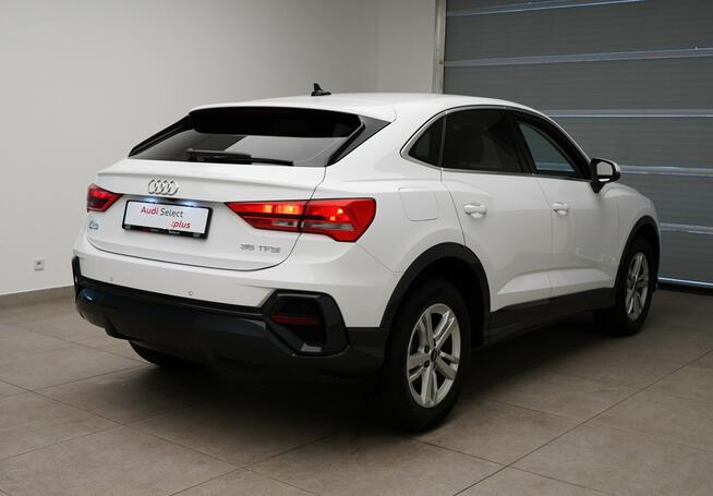 Audi Q3 35TFSI 150KM Manual Virtual Kamera MartwePole Asystenci Alu17 Kielce - zdjęcie 4