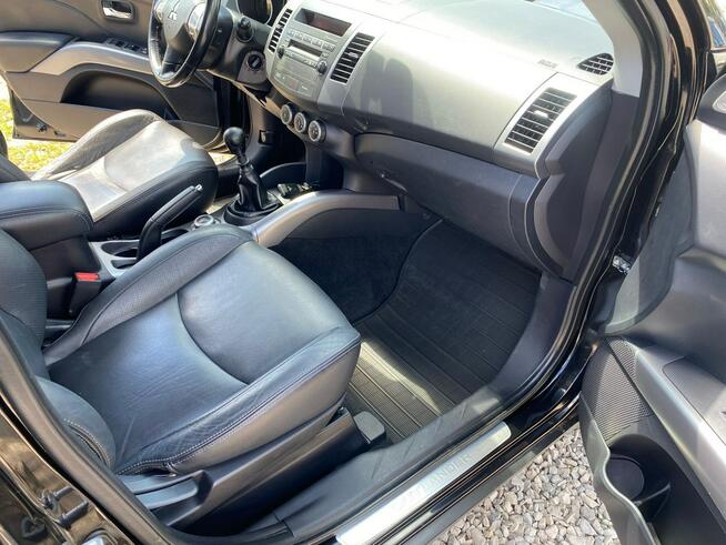 Mitsubishi Outlander 4X4, 7-OSOBOWY Kanie - zdjęcie 11