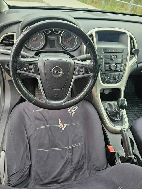 Opel Astra Klimatyzacja - 1.7cdti - 2011r Głogów - zdjęcie 8