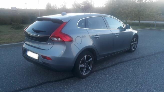 Volvo V40 D2 SUMMUM grudzień 2014, BEZWYPADKOWY, NAVI, skóra Toruń - zdjęcie 7