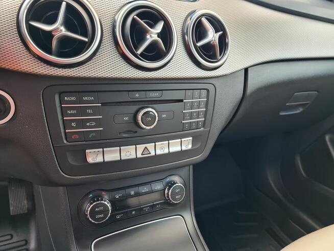Mercedes B250 4-matic 2,0 benzyna Automat Skóry Olsztyn - zdjęcie 9