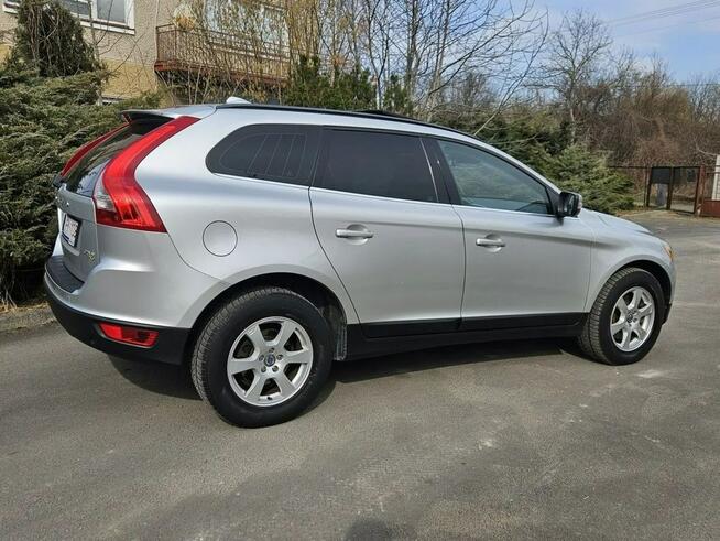 Volvo XC 60 Pełna Historia Serwisowa* Ładne i Zadbane* Rok GWARANCJI Opoczno - zdjęcie 3