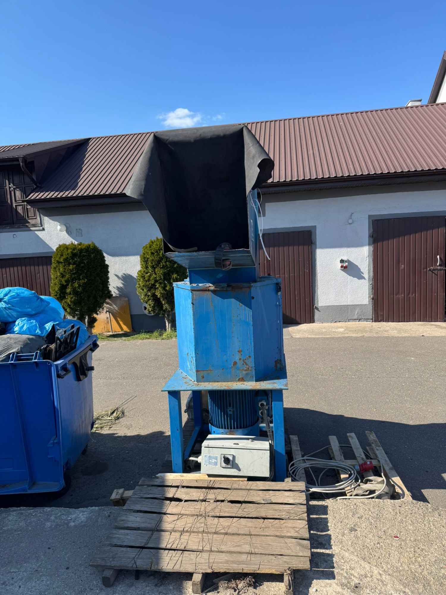 Sprzedam kruszarkę- młynek do plastiku Turek - zdjęcie 6