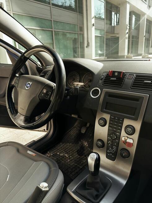 Volvo S 40 1,6 diesel , kupiony w Polskim Salonie Śródmieście - zdjęcie 10