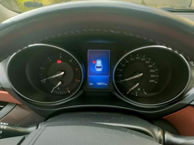 Toyota Avensis 2.0 d4d biznes pakiet Skierniewice - zdjęcie 9