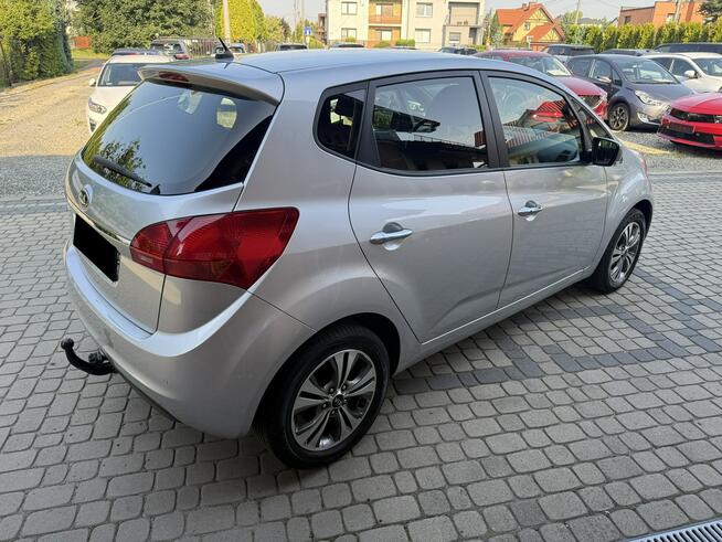 Kia Venga 1,4 90KM  Klima  Kamera  Navi  Koła lato + zima Orzech - zdjęcie 6