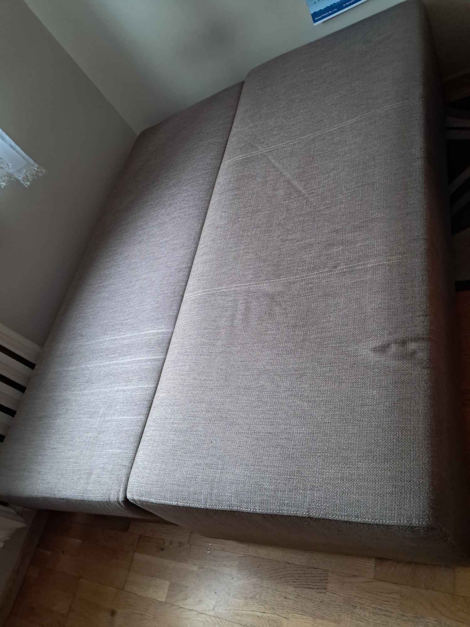Posiadam na Sprzedam kanapę rozkładaną Pieniężno - zdjęcie 2