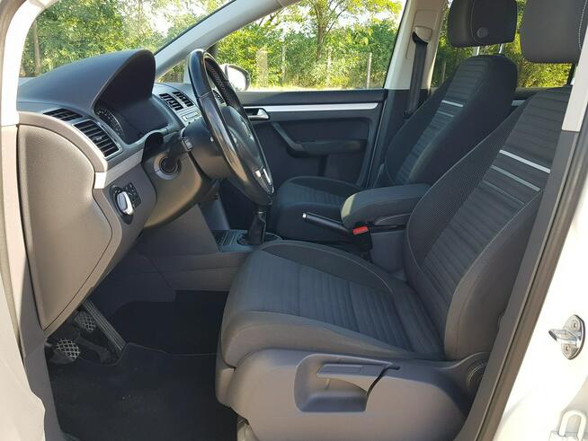 Volkswagen Touran 1,4 TSI Klimatronik Zarejestrowany Gwarancja Włocławek - zdjęcie 9