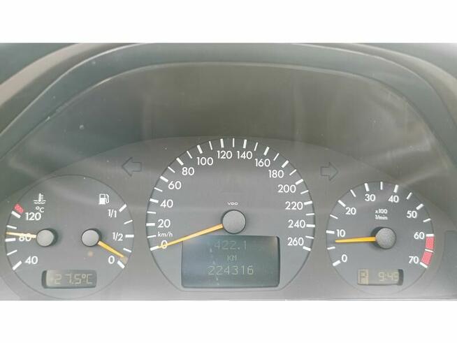 CLK320 3.2l 218KM * Klimatyzacja * Skóra * Podgrzewanie fote Warszawa - zdjęcie 2