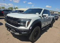 Ford F150 RAPTOR / 4x4 / niski przebieg