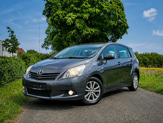 Toyota Verso Sadlno - zdjęcie 2