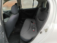 1.0 i benzyna 65KM, Manual, 5d, Salon Polska Warszawa - zdjęcie 9