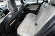 Volvo V60 1.6T 180KM Summum ! Full Opcja Super Stan ! Opłacone ! Zwoleń - zdjęcie 8