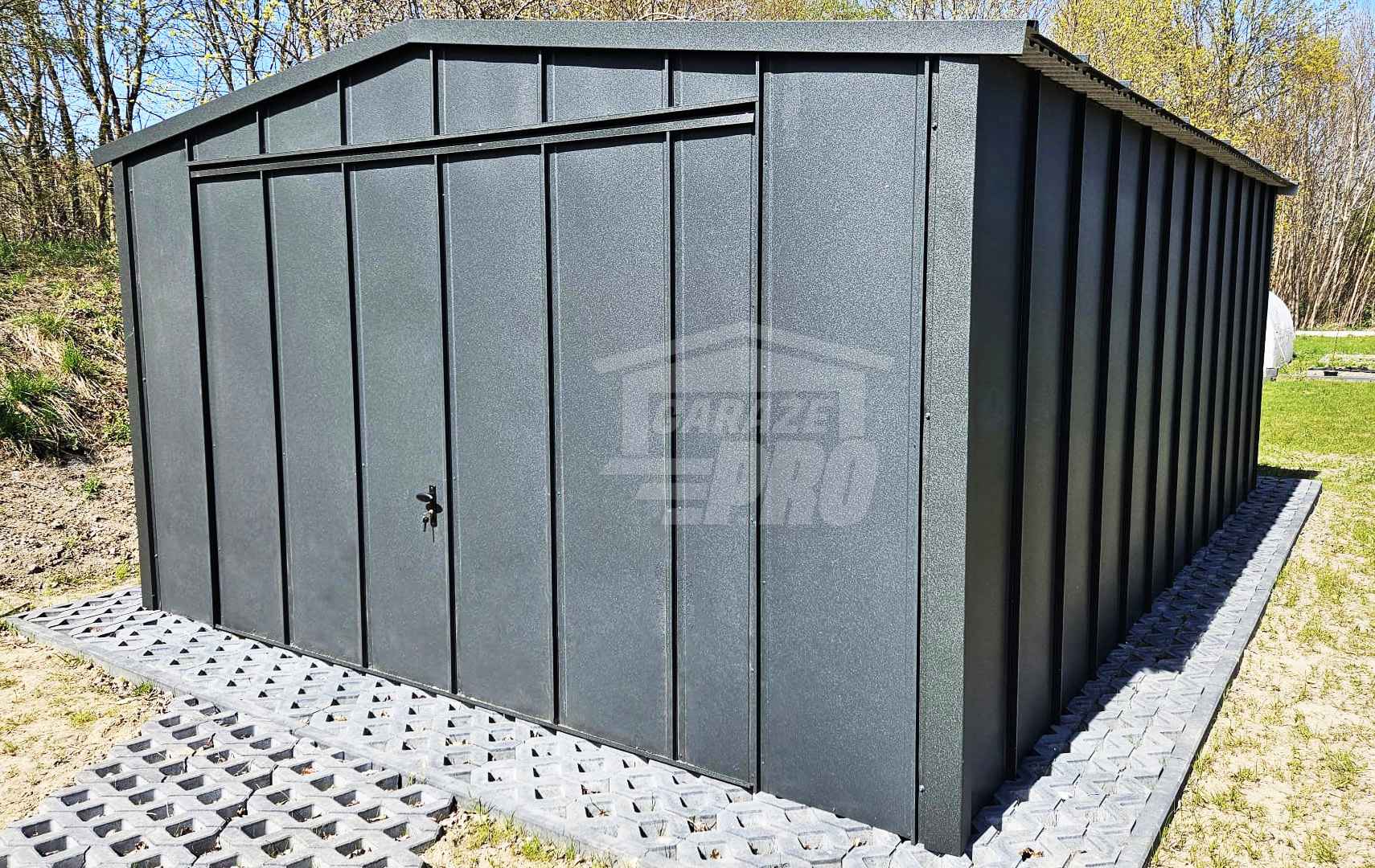 Garaż blaszany 4x6 m - brama uchylna  blacha na rąbek dach GP741 Jastrowiec - zdjęcie 2