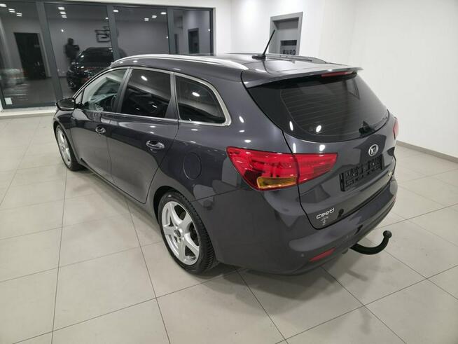 Kia Cee'd 1.6 / Bezwypadkowy/Serwisowany/Gwarancja roczna w cenie Korczyna - zdjęcie 5