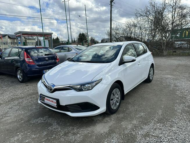 Toyota Auris Benzyna/Salon Polska/I WŁ/Faktura VAT 23 %/Zamiana/Kredyt Warszawa - zdjęcie 2