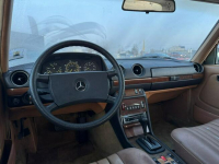 Mercedes W123 / Automat / Szyberdach / Elektryczne szyby / FV Marża Michałowice - zdjęcie 12