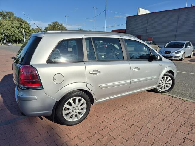 Opel Zafira Oryginał Stan I Właściciel Serwis do końca Zielona Łąka - zdjęcie 5