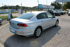 Volkswagen Passat ESSENCE  LED F-vat Salon Polska Gwarancja Warszawa - zdjęcie 6