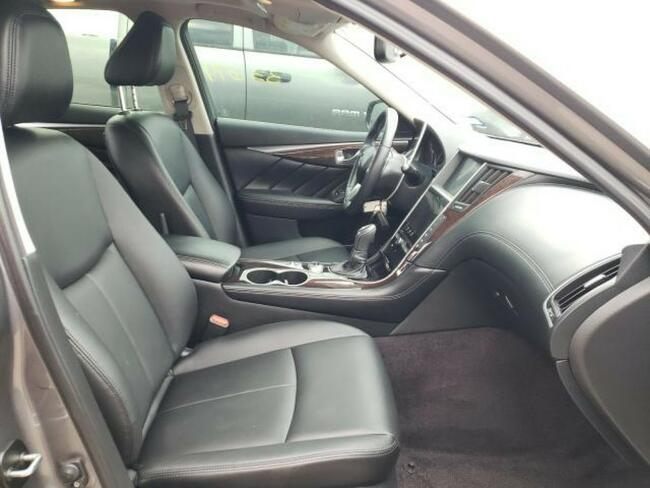 Infiniti Q50 2019, 3.0L, od ubezpieczalni Warszawa - zdjęcie 6