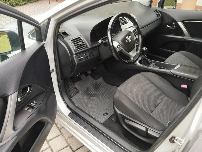 Toyota Avensis Iwkowa - zdjęcie 7